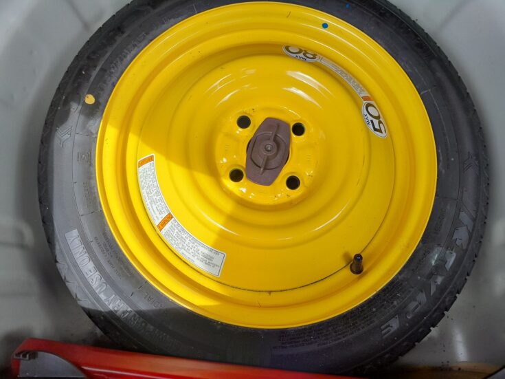 2021 SUZUKI SWIFT 1.2 GL AMT – Spare Wheel