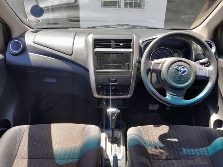 2021 TOYOTA AGYA 1.0 AT – Interior