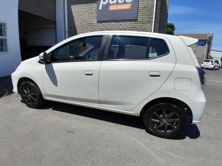 2021 TOYOTA AGYA 1.0 AT – Left Side Photo