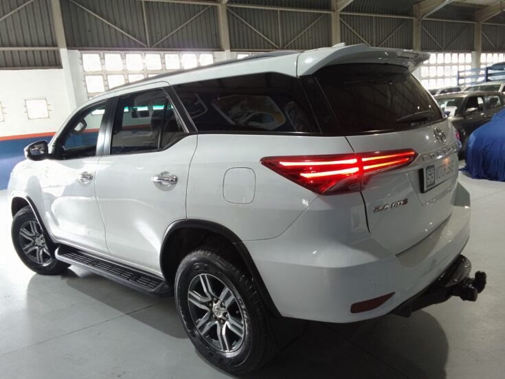 2021 TOYOTA FORTUNER 2.4GD-6 R/B A/T – Back Feature Photo