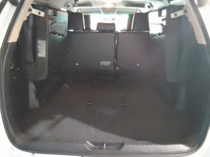 2021 TOYOTA FORTUNER 2.4GD-6 R/B A/T – Boot / Loadbin