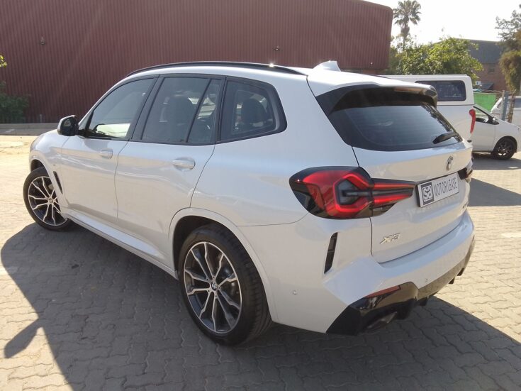 2022 BMW X3 XDRIVE 20D – Back Feature Photo