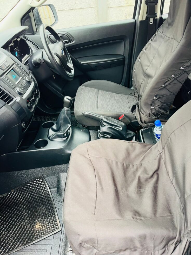 2022 FORD RANGER 2.2TDCI P/U D/C – Front Seats