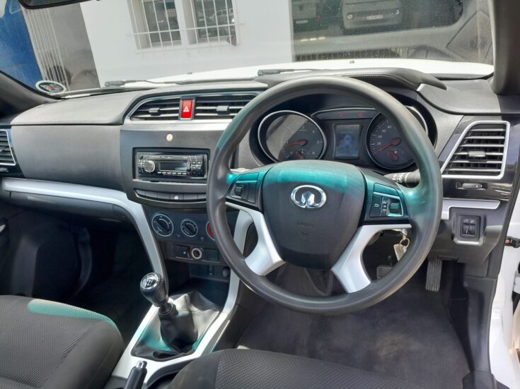 2022 GWM STEED 2.0 SINGLE CAB S 4X2 – Interior