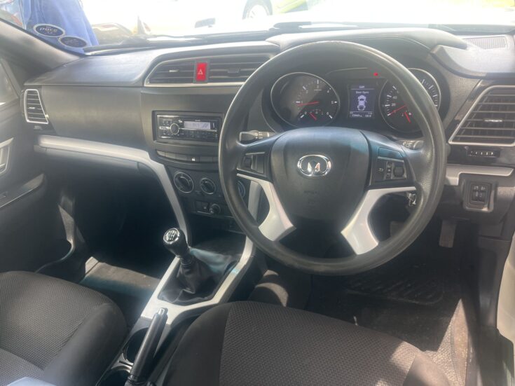 2022 GWM STEED 2.0 SINGLE CAB S 4X2 – Interior