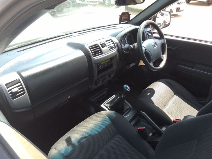 2022 GWM STEED 5 2.2 MPI WORKHORSE P/U S/C – Rear Seats