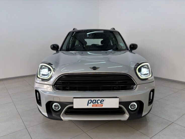 2022 MINI COOPER COUNTRYMAN A/T – Front Feature Photo