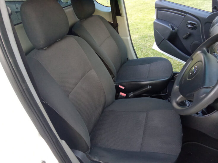 2022 NISSAN NP200 1.6 A/C SAFETY PACK P/U S/C – Boot / Loadbin