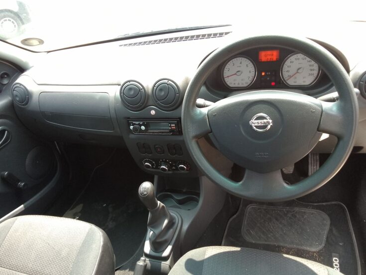 2022 NISSAN NP200 1.6 A/C SAFETY PACK P/U S/C – Dashboard