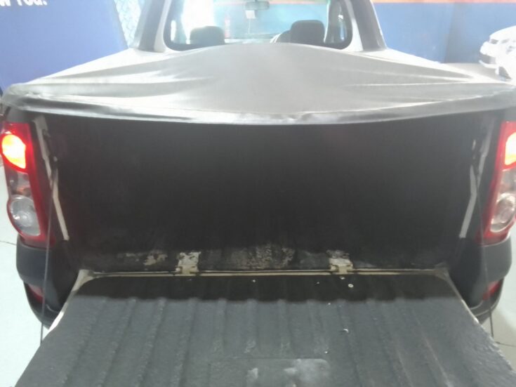 2022 NISSAN NP200 1.6 A/C SAFETY PACK PU/C S/C – Boot / Loadbin