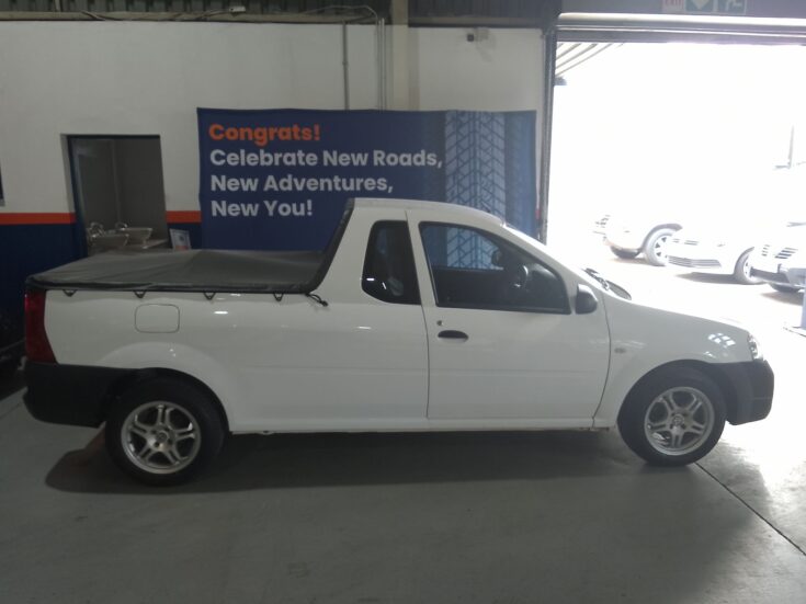 2022 NISSAN NP200 1.6 A/C SAFETY PACK PU/C S/C – Right Side Photo