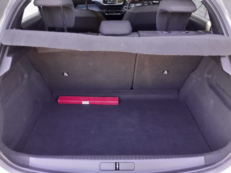 2022 PEUGEOT 208 1.2 ACTIVE – Boot / Loadbin
