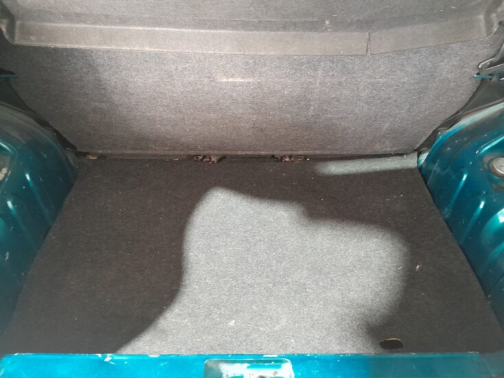 2022 RENAULT KWID DYNAMIQUE MANUAL – Boot / Loadbin