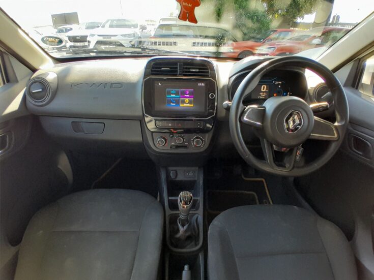 2022 RENAULT KWID DYNAMIQUE MANUAL – Dashboard