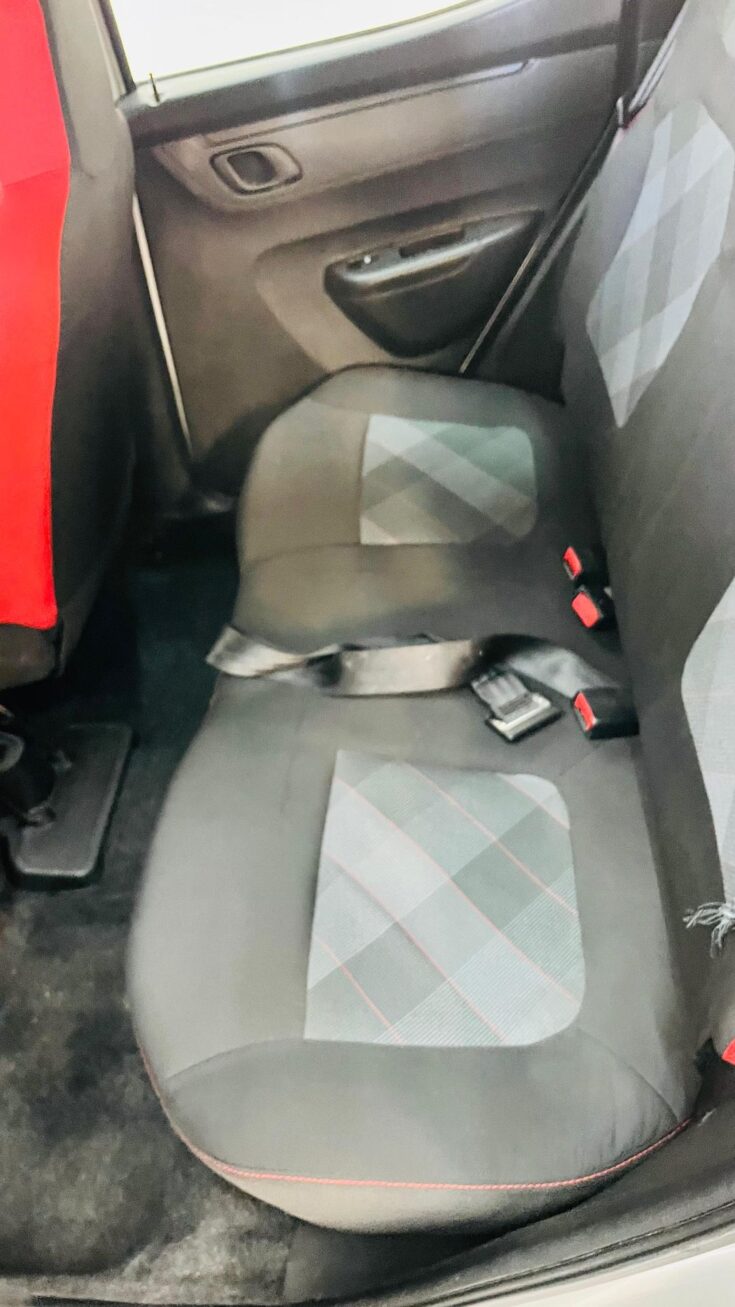 2022 RENAULT KWID DYNAMIQUE MANUAL – Front Seats