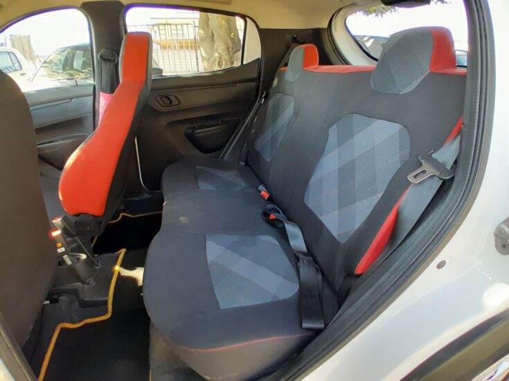 2022 RENAULT KWID DYNAMIQUE MANUAL – Rear Seats