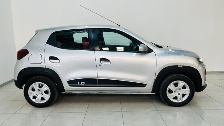 2022 RENAULT KWID DYNAMIQUE MANUAL – Right Side Photo