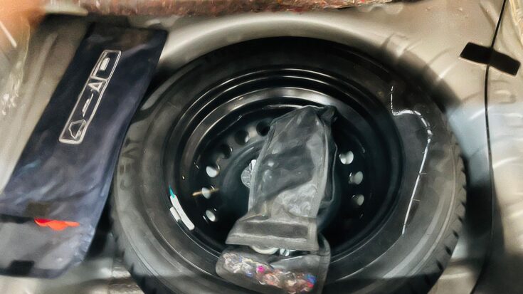 2022 RENAULT KWID DYNAMIQUE MANUAL – Spare Wheel