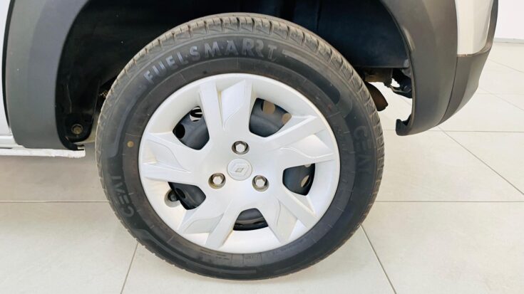 2022 RENAULT KWID DYNAMIQUE MANUAL – Wheel Example