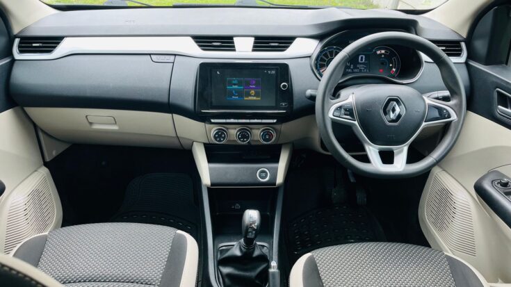 2022 RENAULT TRIBER 1.0 DYNAMIQUE/ZEN – Dashboard