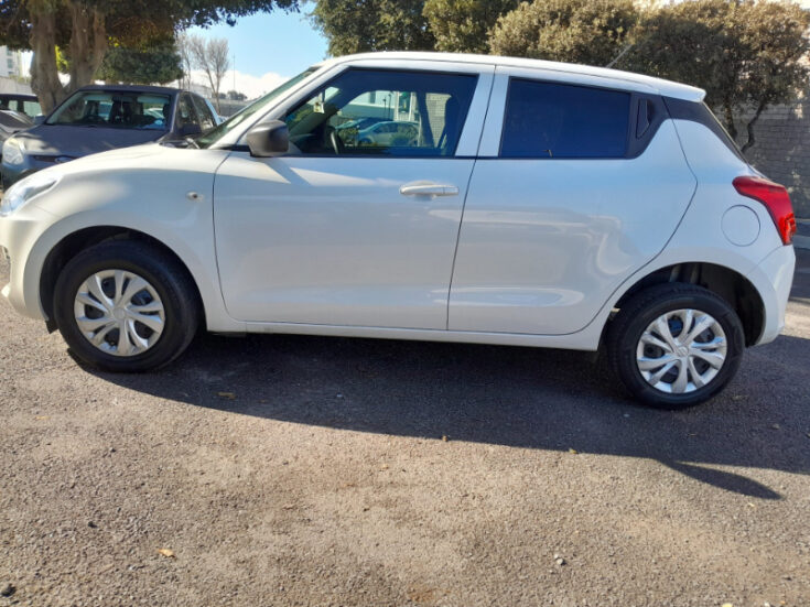 2022 SUZUKI SWIFT 1.2 GA MANUAL – Left Side Photo