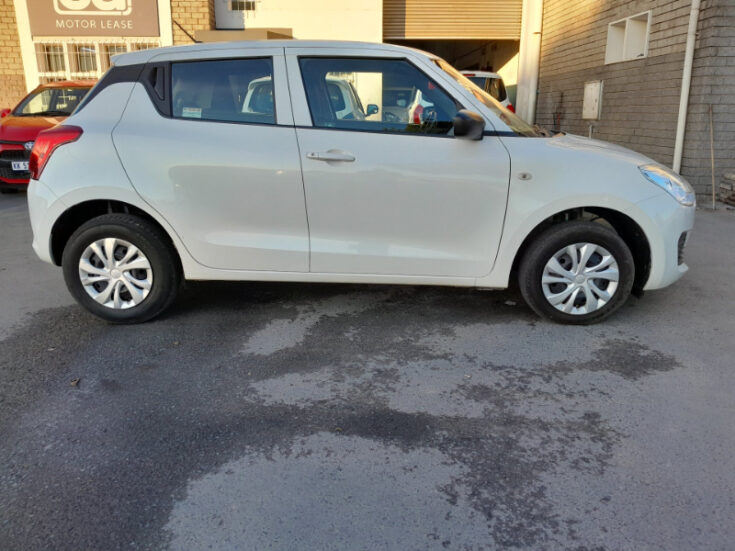 2022 SUZUKI SWIFT 1.2 GA MANUAL – Right Side Photo
