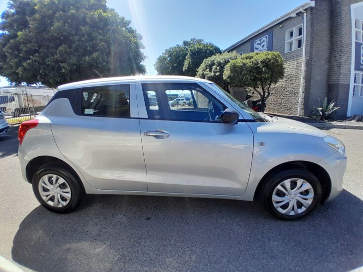 2022 SUZUKI SWIFT 1.2 GA MANUAL – Right Side Photo