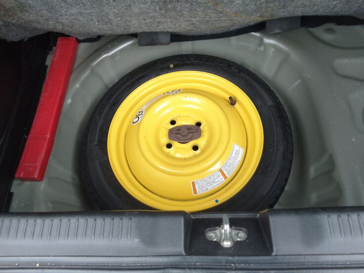 2022 SUZUKI SWIFT 1.2 GL MANUAL – Spare Wheel