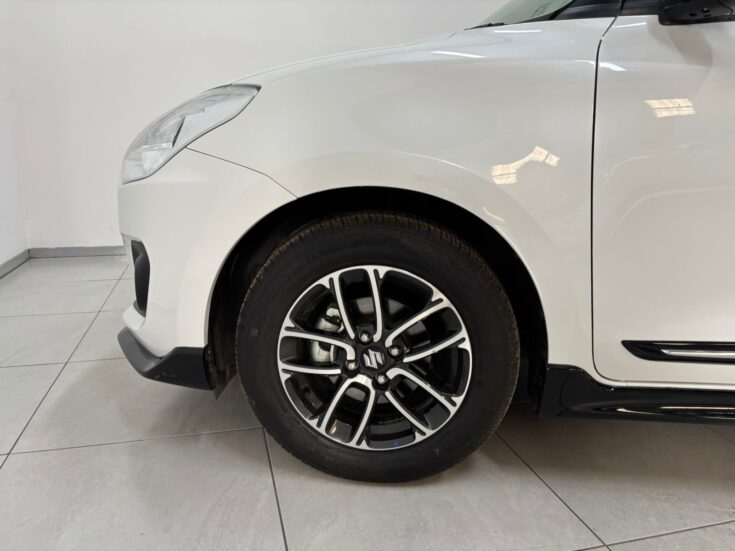 2022 SUZUKI SWIFT 1.2 GLX – Back Feature Photo