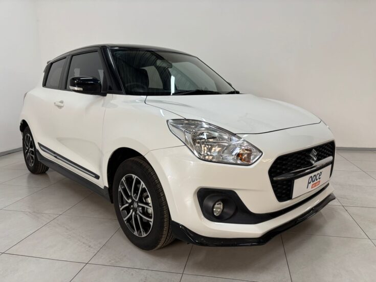 2022 SUZUKI SWIFT 1.2 GLX – Front Feature Photo