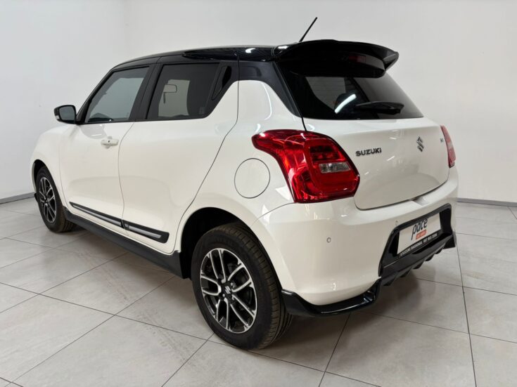 2022 SUZUKI SWIFT 1.2 GLX – Left Side Photo