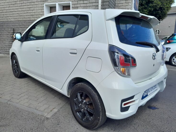 2022 Toyota Agya 1.0 A/T – Back Feature Photo