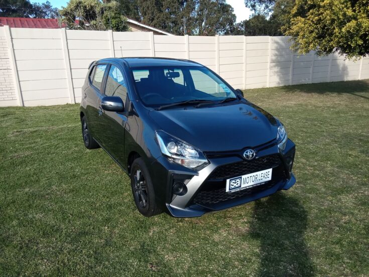 2022 Toyota Agya 1.0 A/T – Front Feature Photo