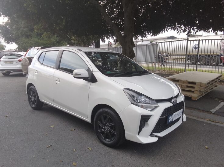 2022 TOYOTA AGYA 1.0 A/T – Front Feature Photo