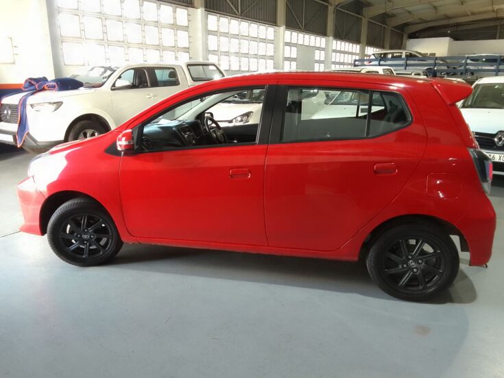 2022 TOYOTA AGYA 1.0 MANUAL – Left Side Photo