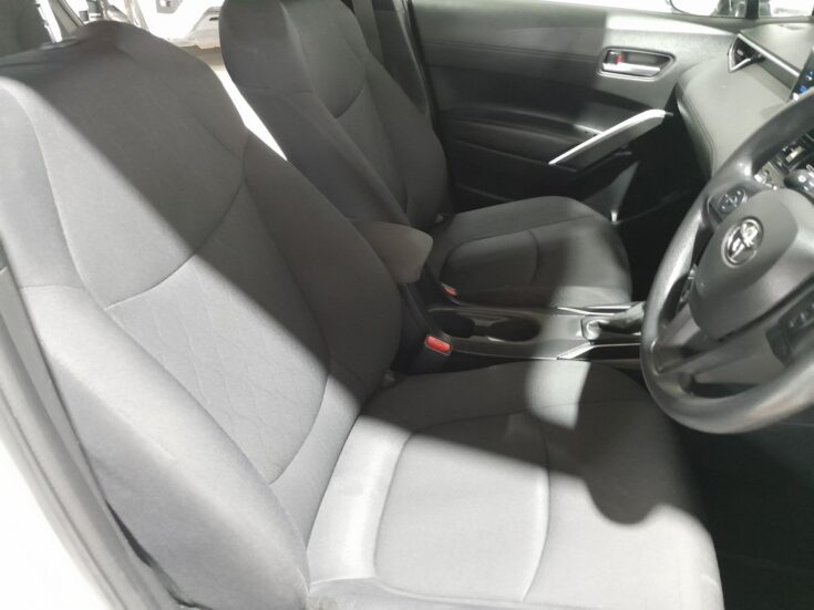 2022 TOYOTA COROLLA CROSS 1.8 Xi CVT – Front Seats