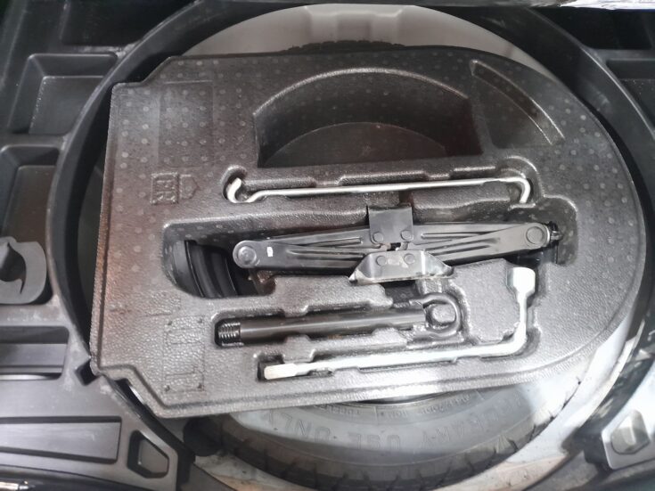 2022 TOYOTA COROLLA CROSS 1.8 Xi CVT – Spare Wheel