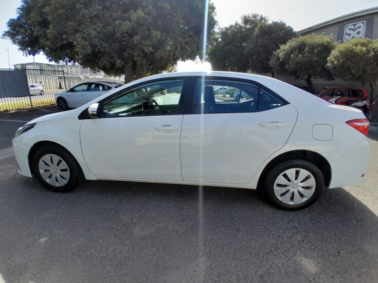 2022 TOYOTA COROLLA QUEST PLSU 1.8 CVT – Left Side Photo