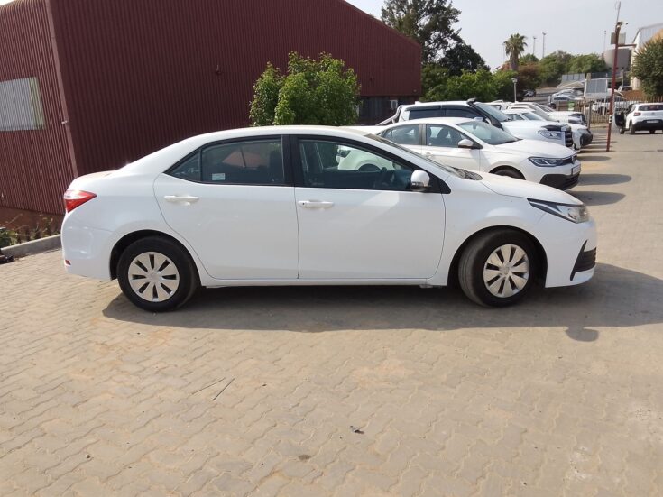 2022 TOYOTA COROLLA QUEST PLUS 1.8 CVT – Right Side Photo