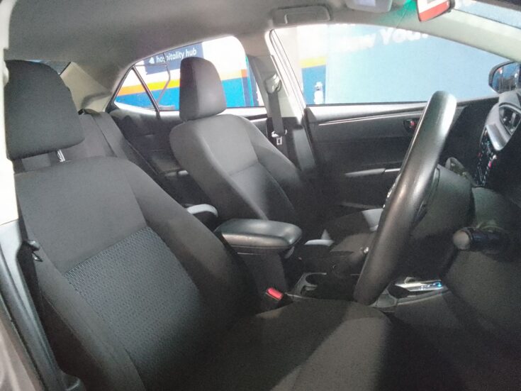 2022 TOYOTA CROLLA QUEST CVT PLUS – Front Seats