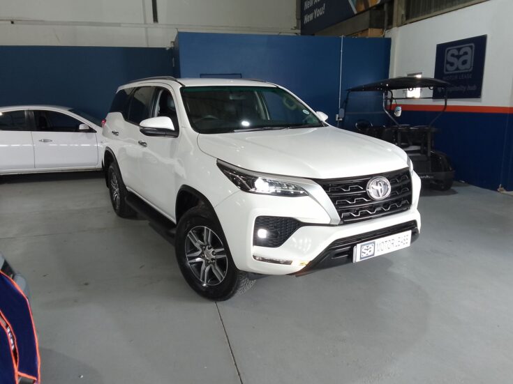 2022 TOYOTA FORTUNER 2.4GD-6 R/B A/T – Front Feature Photo