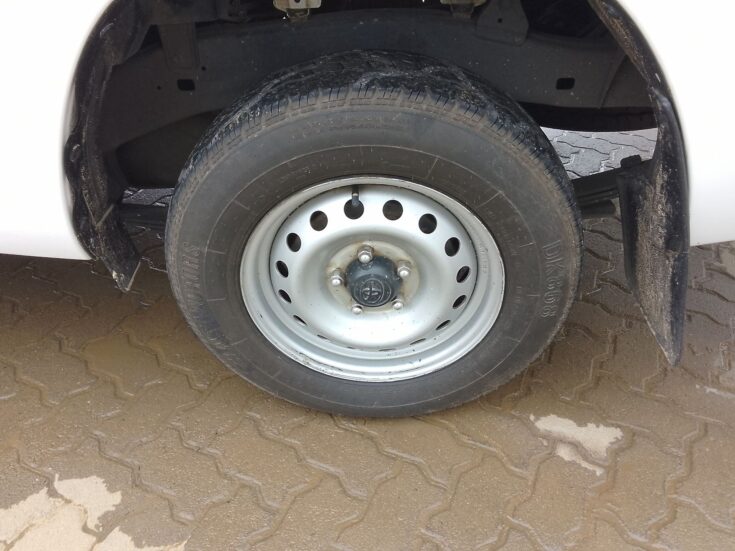 2022 TOYOTA HILUX 2.4 GD S A/C P/U S/C – Wheel Example