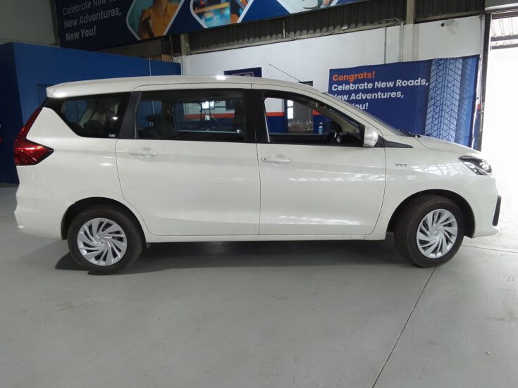 2022 TOYOTA RUMION 1.5 SX – Right Side Photo