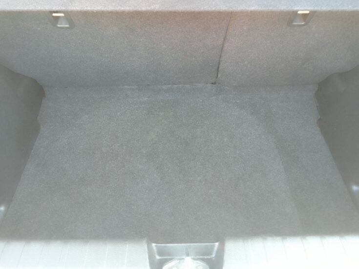 2022 TOYOTA STARLET 1.4 XI – Boot / Loadbin