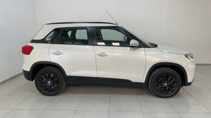 2022 TOYOTA URBAN CRUISER 1.5 XS AT – Right Side Photo