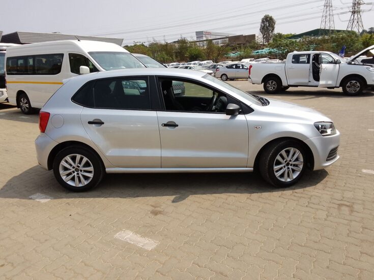 2022 VW POLO VIVO 1.4 TRENDLINE MANUAL – Right Side Photo