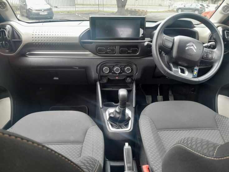 2023 CITROEN C3 1.2 FEEL MANUAL – Interior