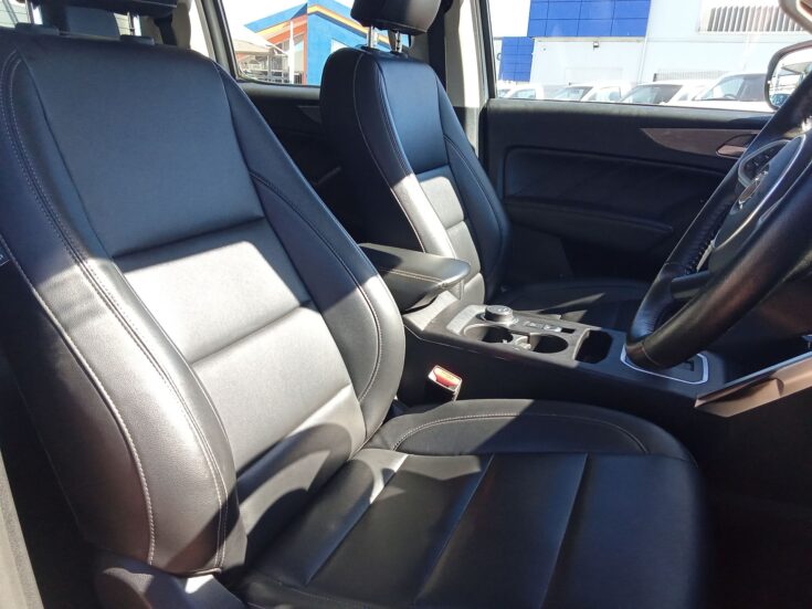 2023 GWM P-SERIES CV D-CAB 2.0TD DLX 4X2 8AT – Front Seats