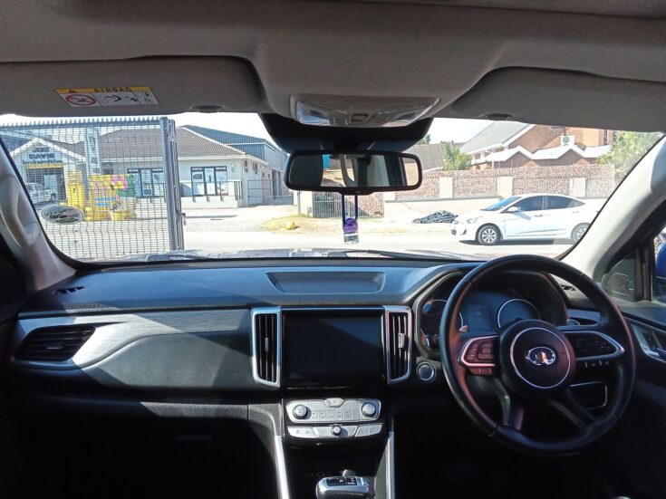 2023 GWM P-SERIES CV DCAB 2.0TD DLX 4X2 8AT – Dashboard