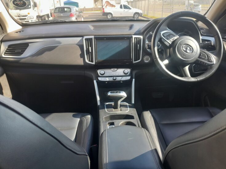 2023 GWM P-SERIES CV DCAB 2.0TD DLX 4X4 8AT – Dashboard
